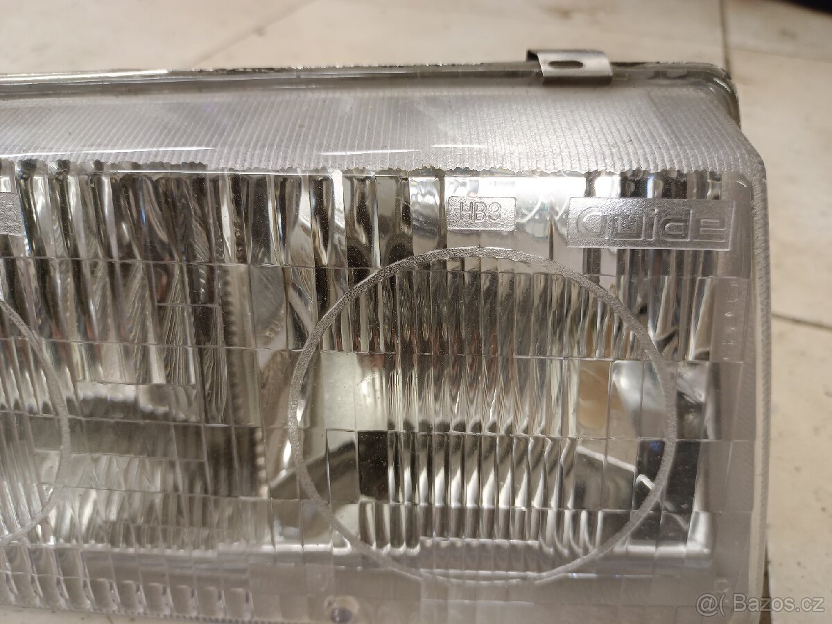 světlo Chevrolet Corvette C5