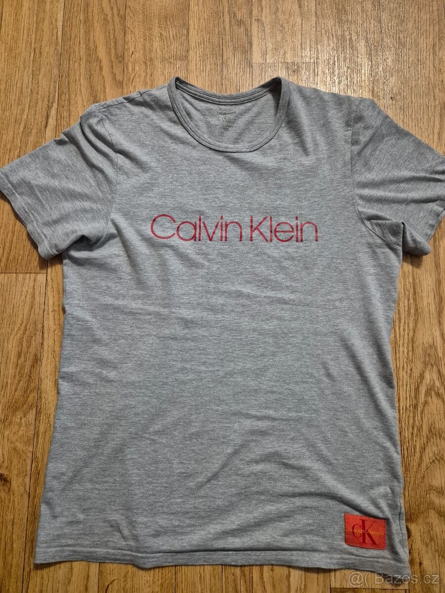 Triko Calvin Klein