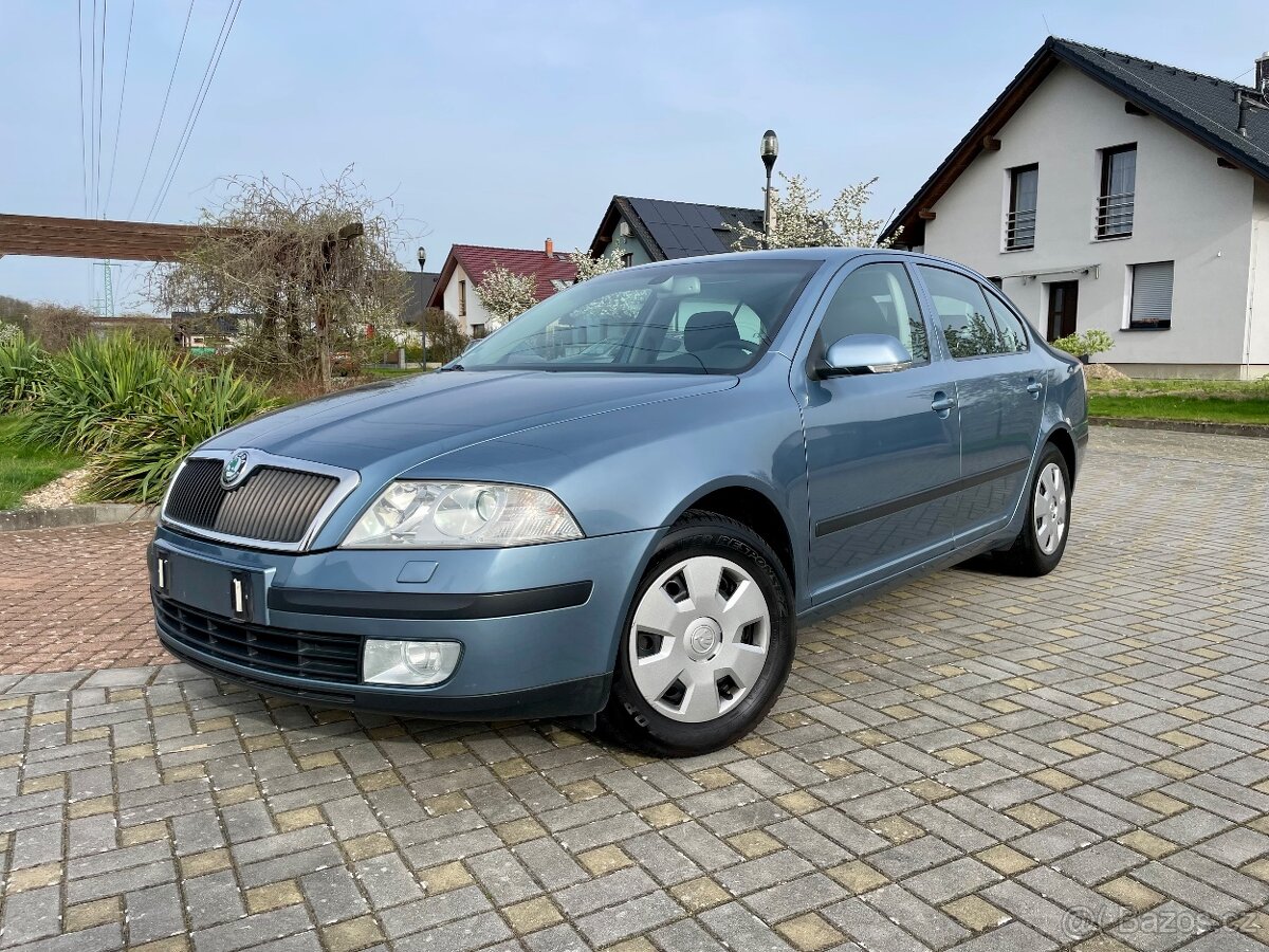 Škoda Octavia 1.6 mpi 75kw elegance, XENON, SUPER STAV