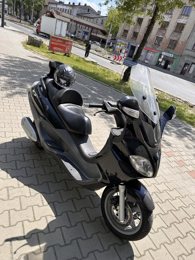 Nahradni dily Piaggio x9 2005r