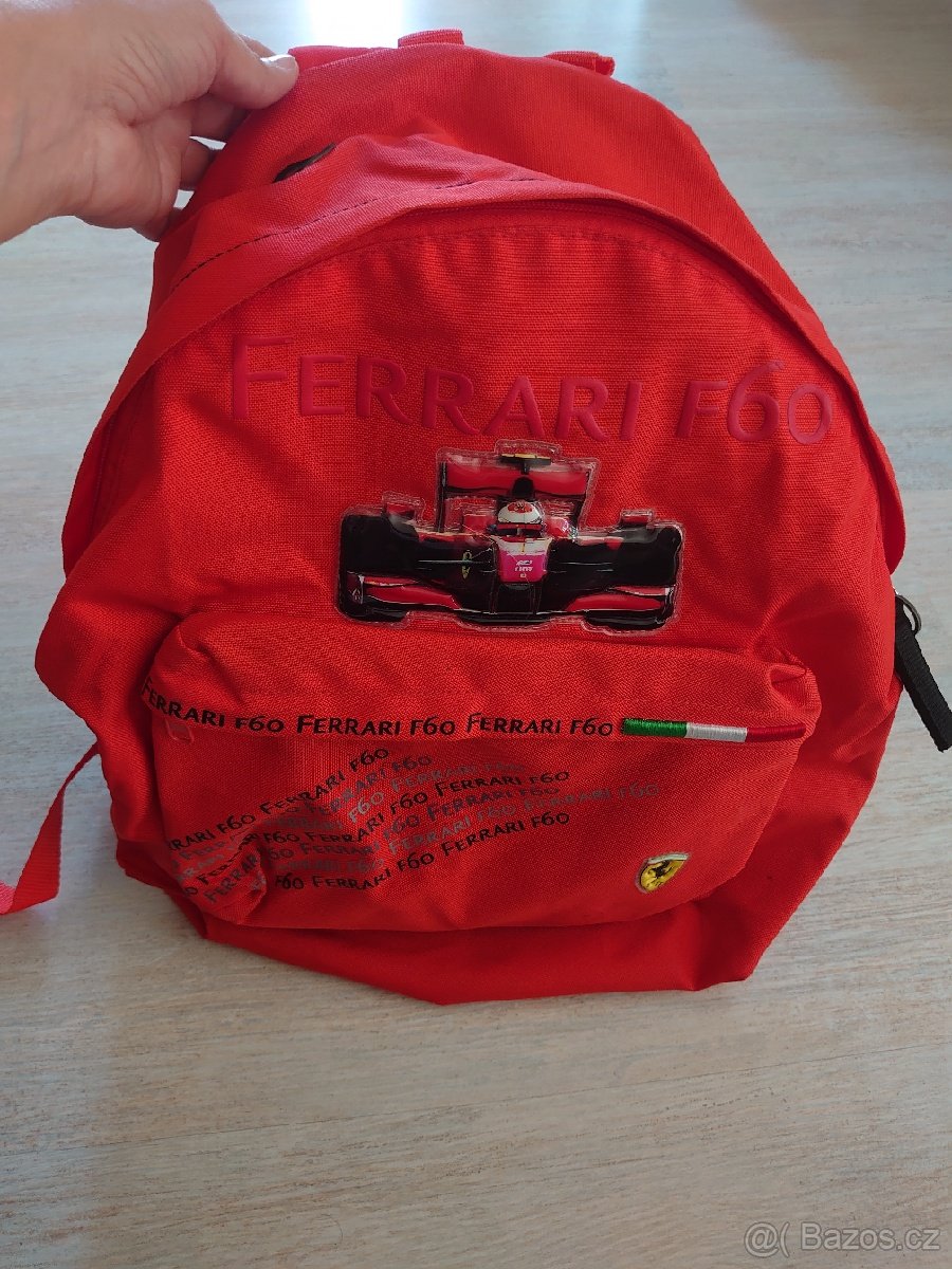 Dětský batoh Ferrari