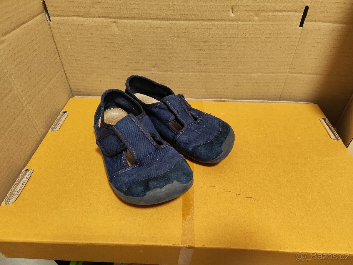 Domácí obuv/papuče chlapecke barefoot velikost 32