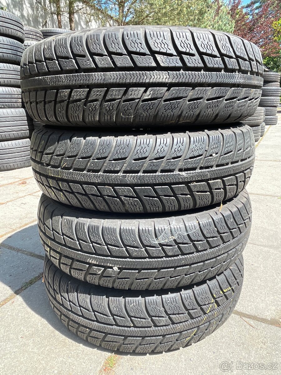 Sada zimních pneu Michelin 155/70/13