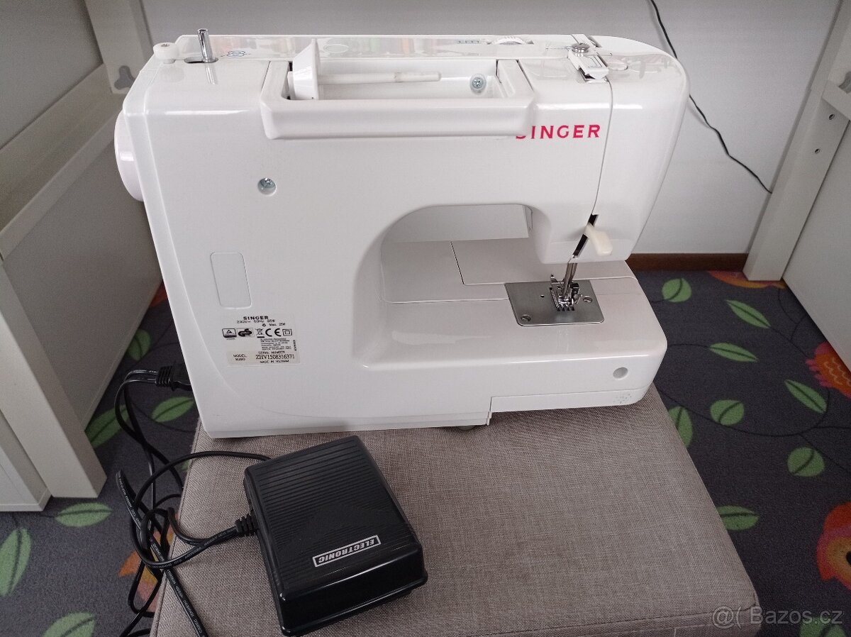 Šicí stroj Singer SMC 8280