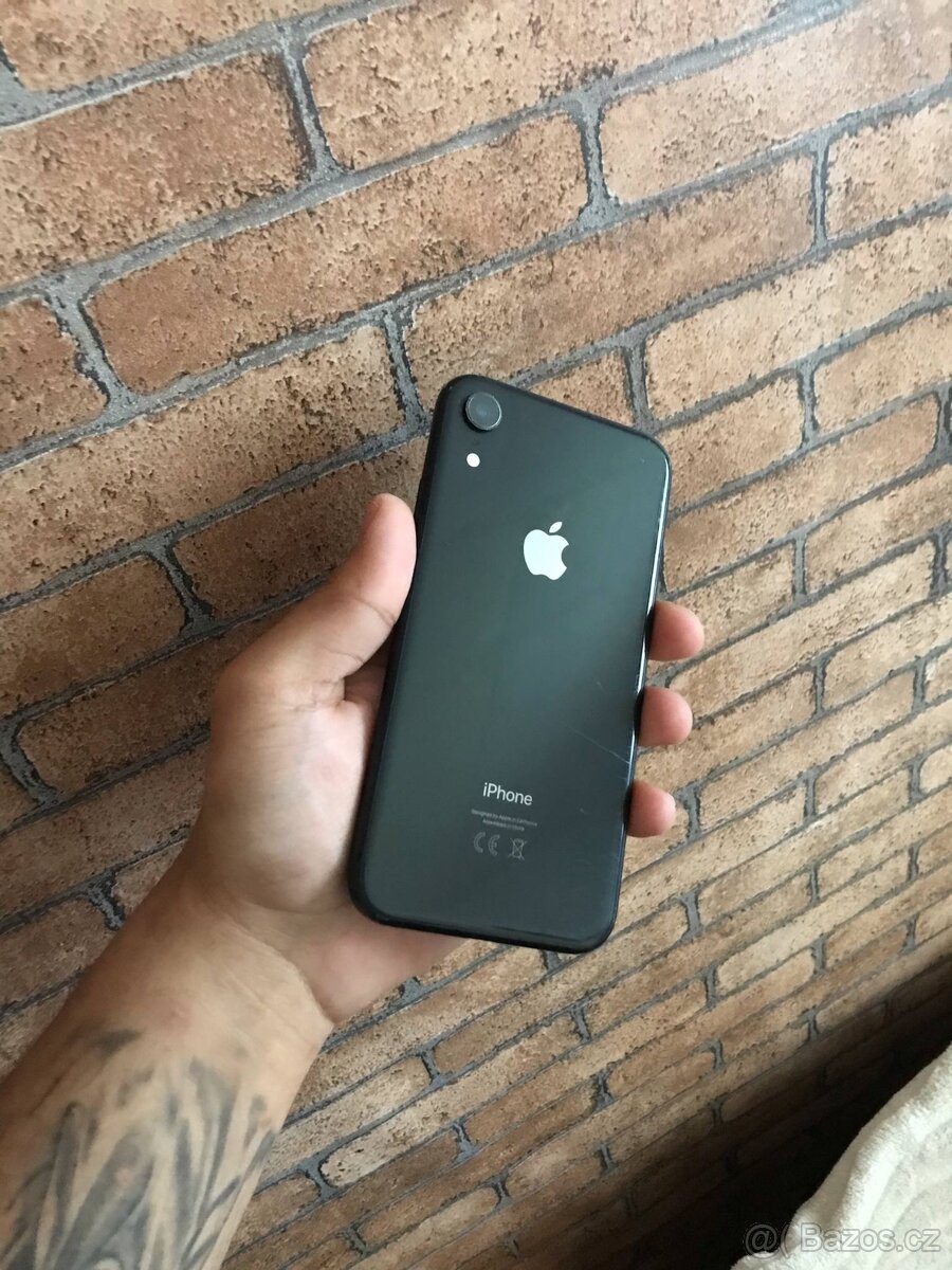 iPhone XR