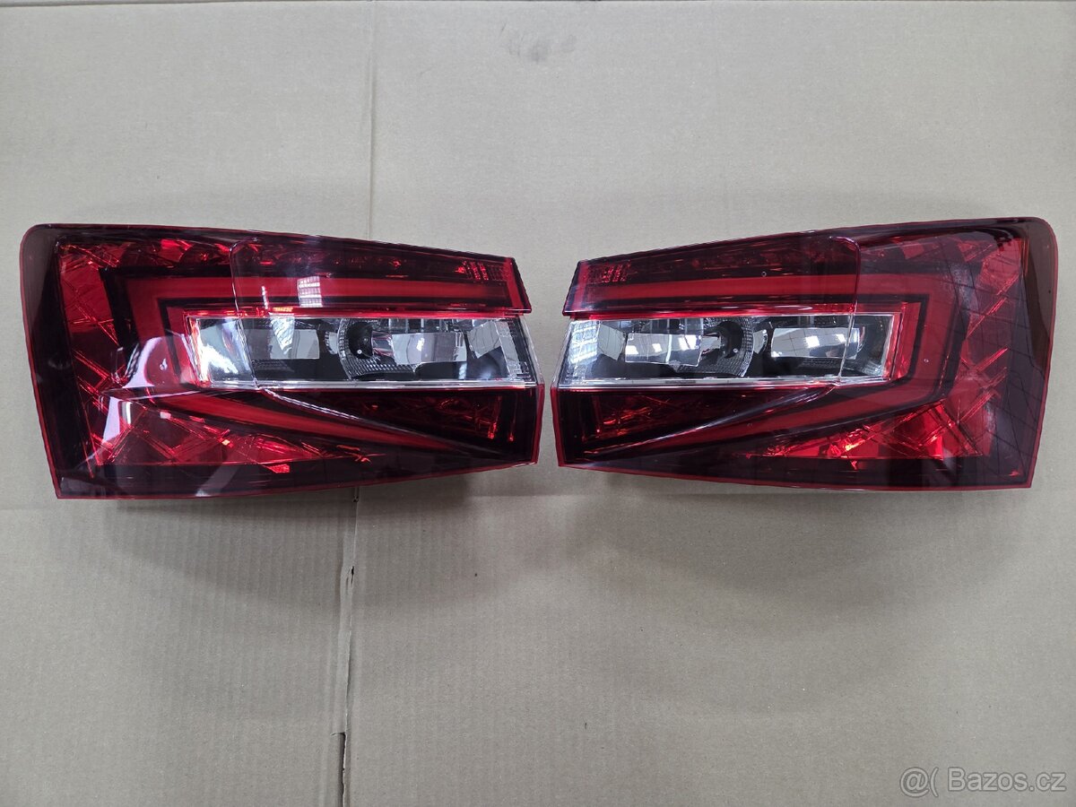 Zadní LED světla Škoda Superb 3 III Combi