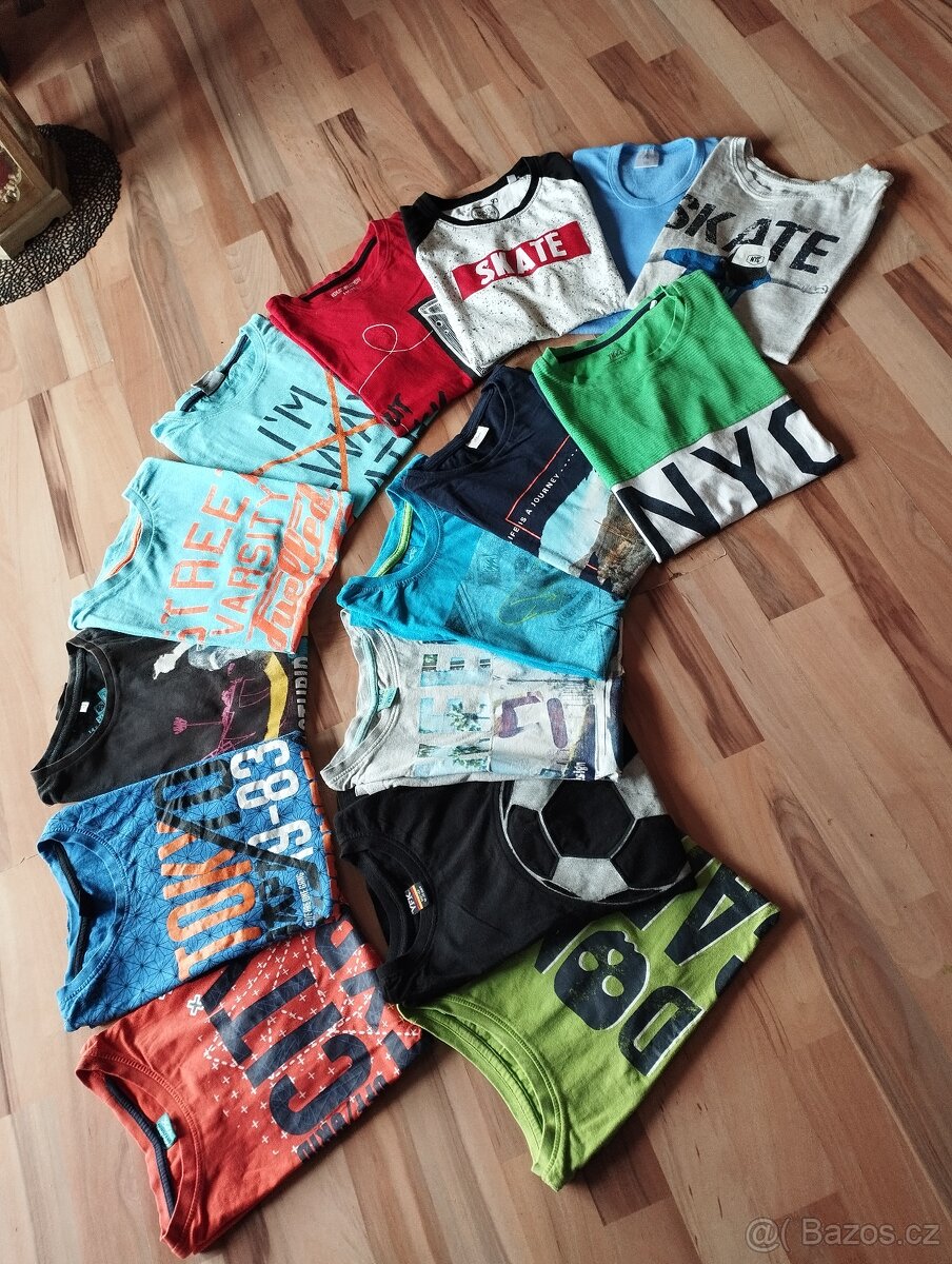 Chlapecká trička s krátkým rukávem vel.146/152