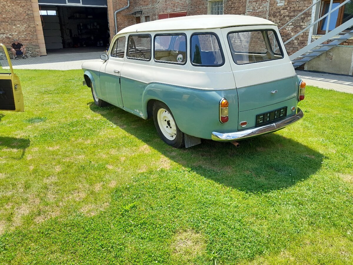 Škoda 1202 STW