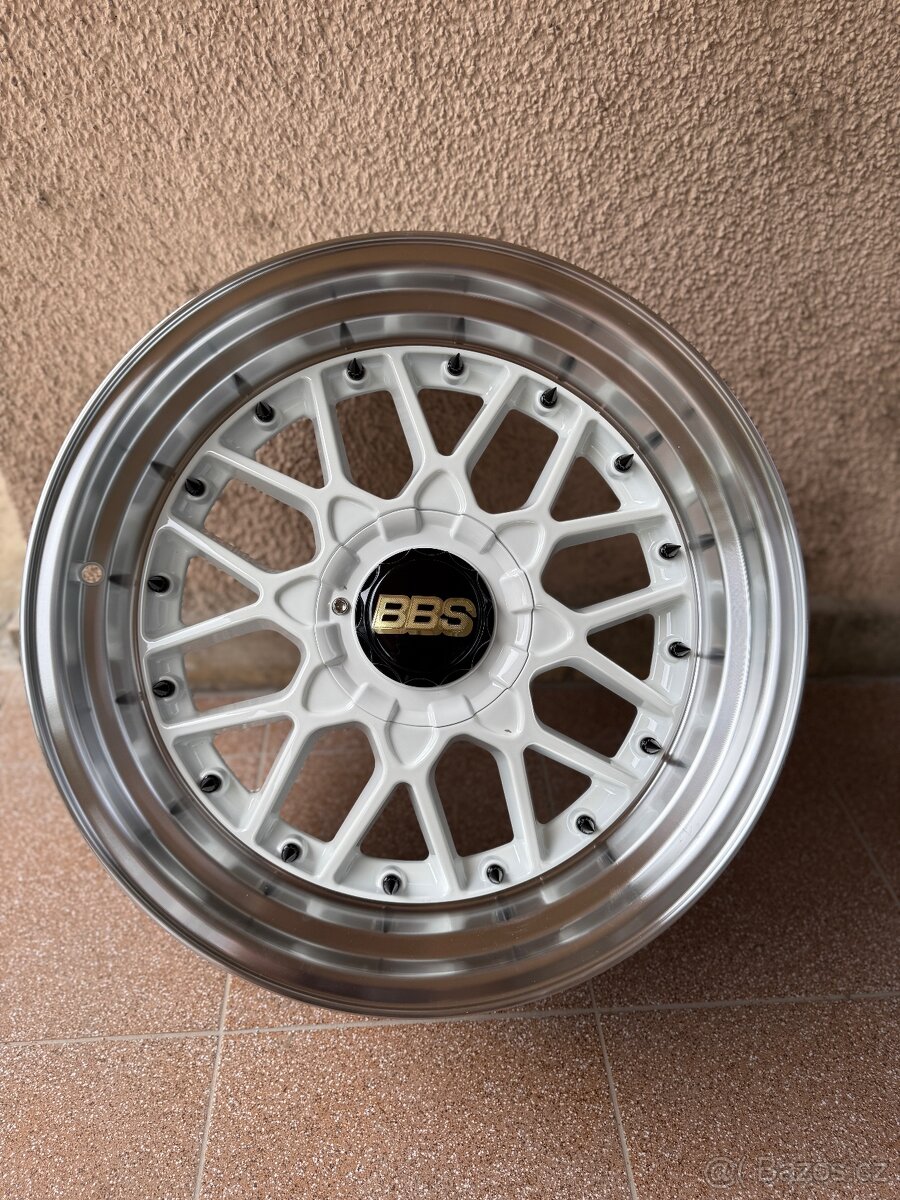 NOVÁ ALU SADA 5x120/5x114,3 R18 dvourozměrná