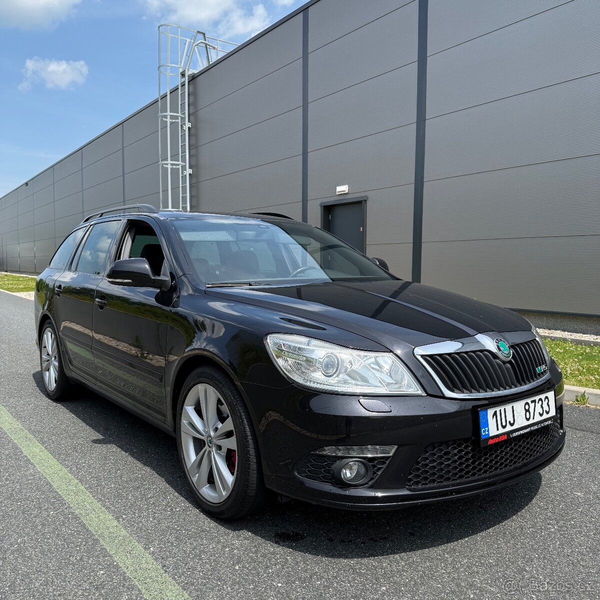 ŠKODA OCTAVIA II RS 2.0 TSI KŮŽE, COLUMBUS, SOUND SYSTEM