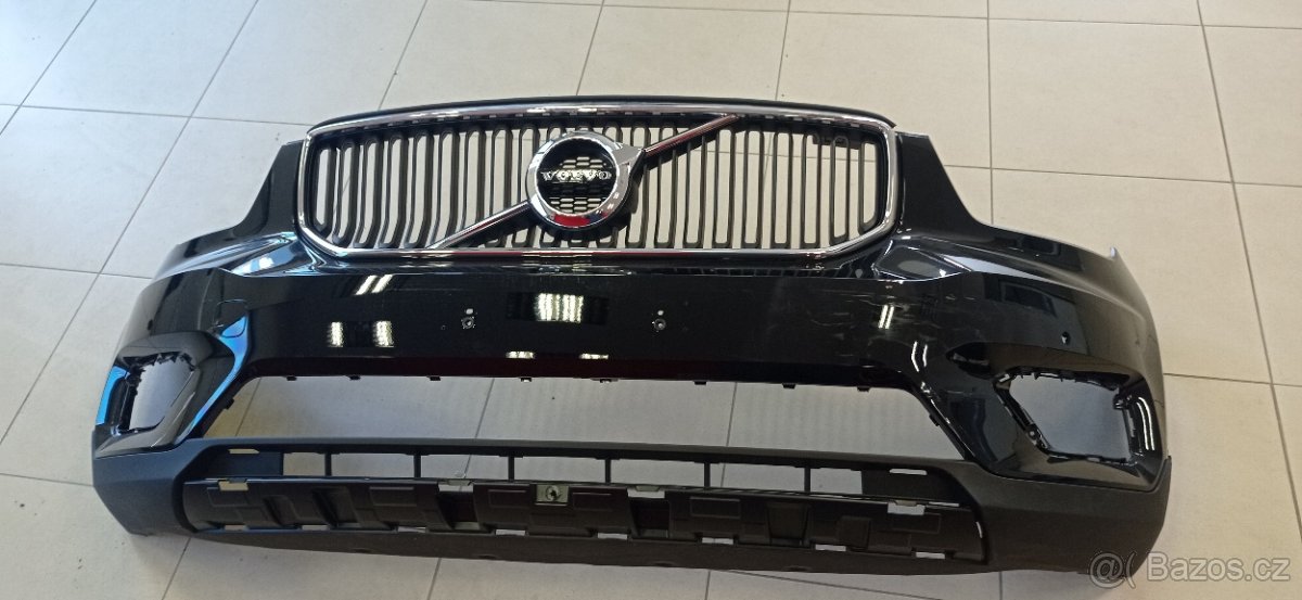 Přední nárazník na Volvo xc40