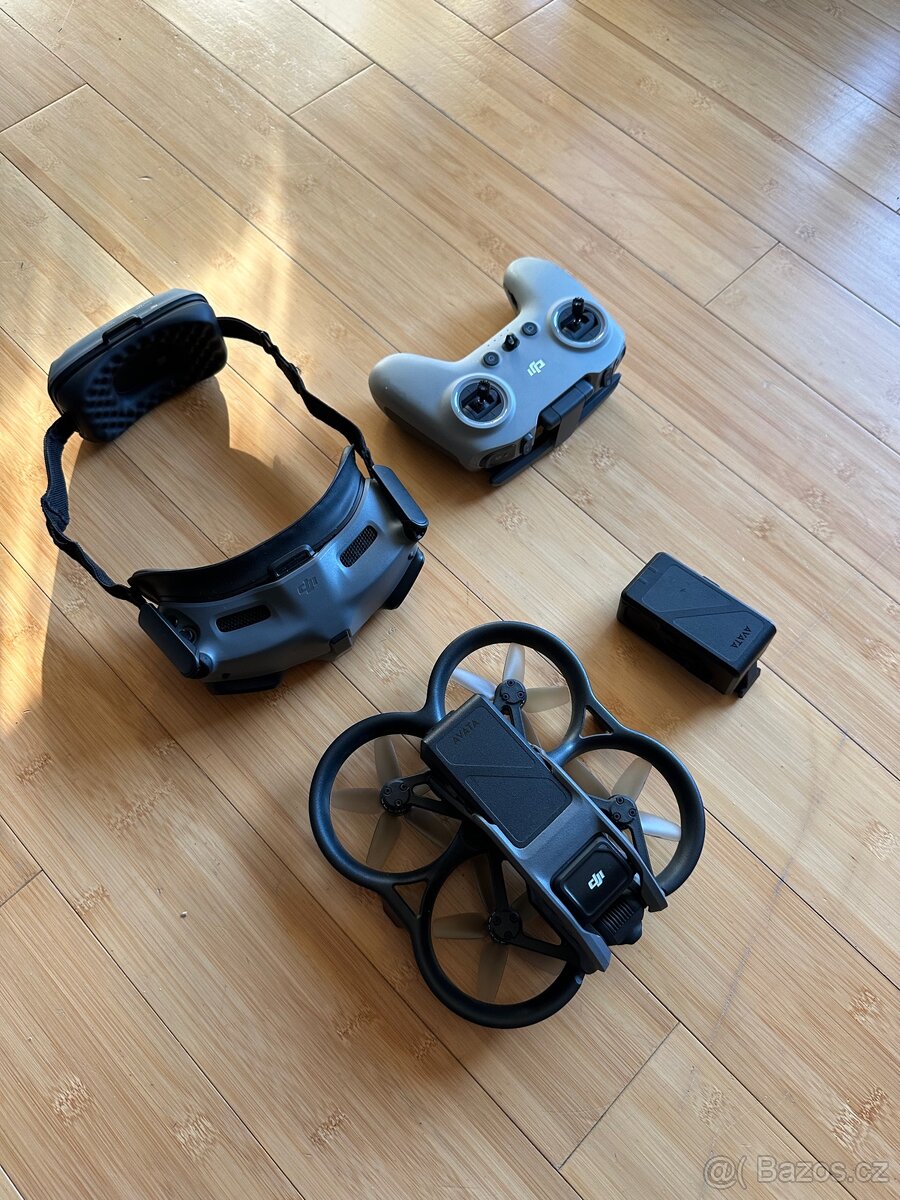 DJI FPV AVATA (2x baterie, RC motion 2)