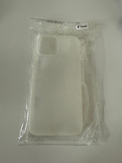 Nepoužitý obal na iPhone 13 MINI