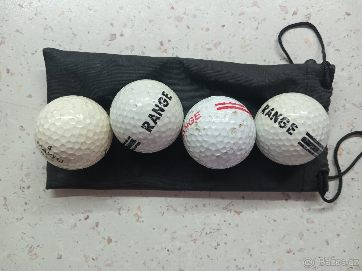 Míčky na golf