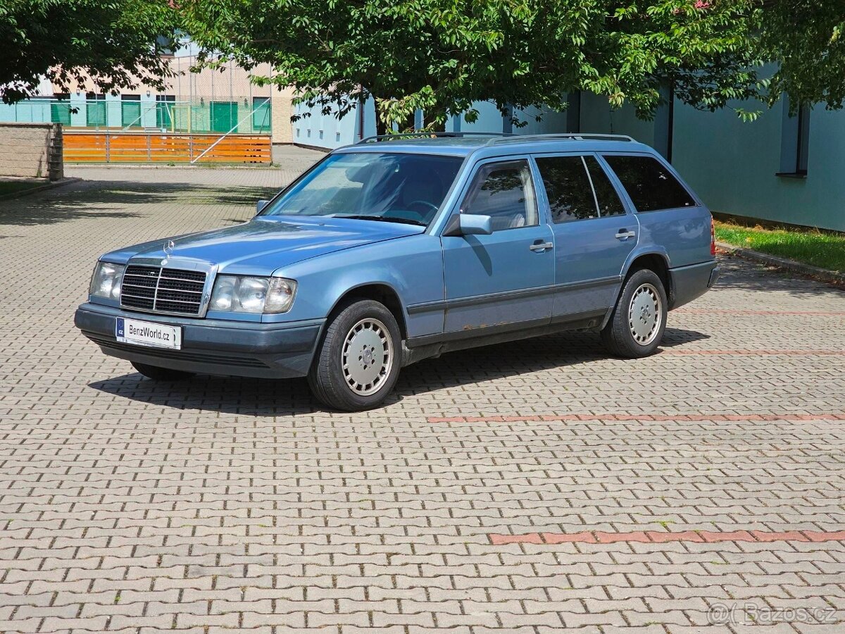 Mercedes-Benz S124 250D
