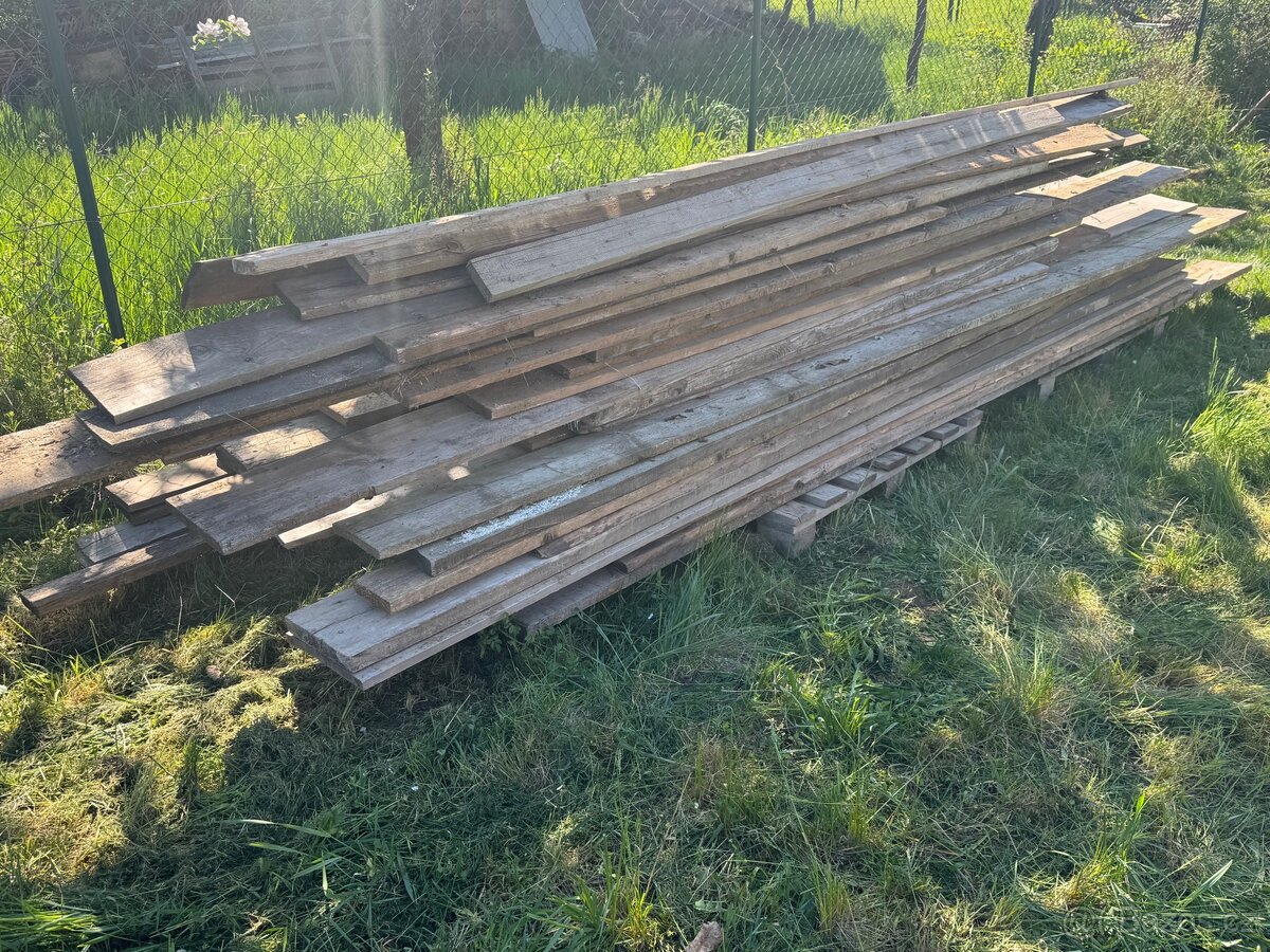 Stavební dřevo/šalování/