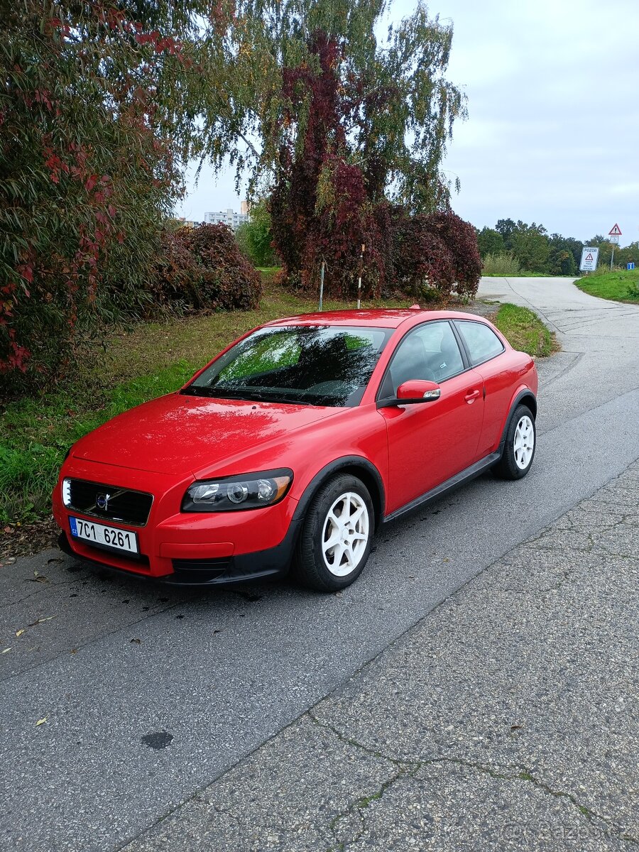 Prodam Volvo c30 1,6 i Benzin