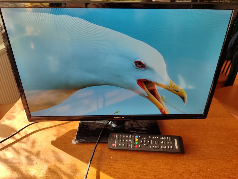 LED TV SENCOR 24"