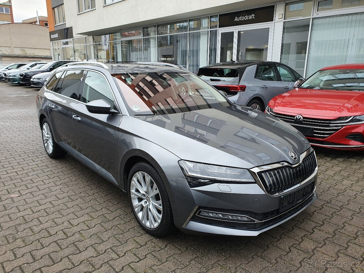 Škoda Superb 3 iV Combi 1.4 TSI 160kW DSG - záruka Autodraft