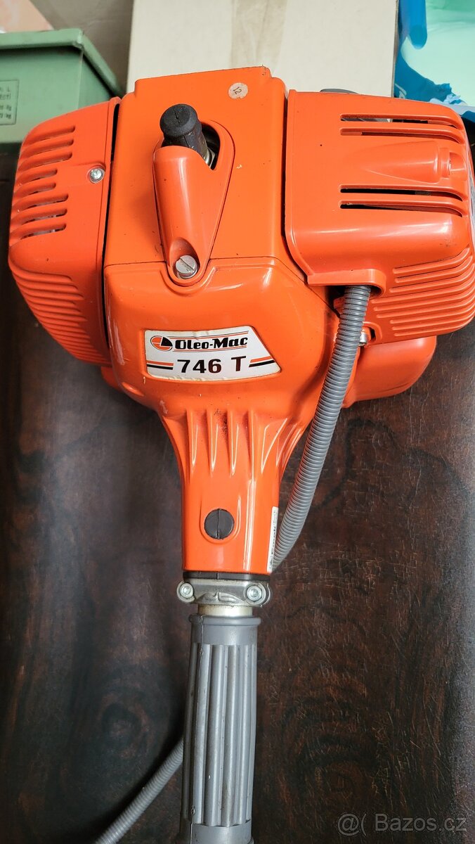 Křovinořez Oleo Mac 746T