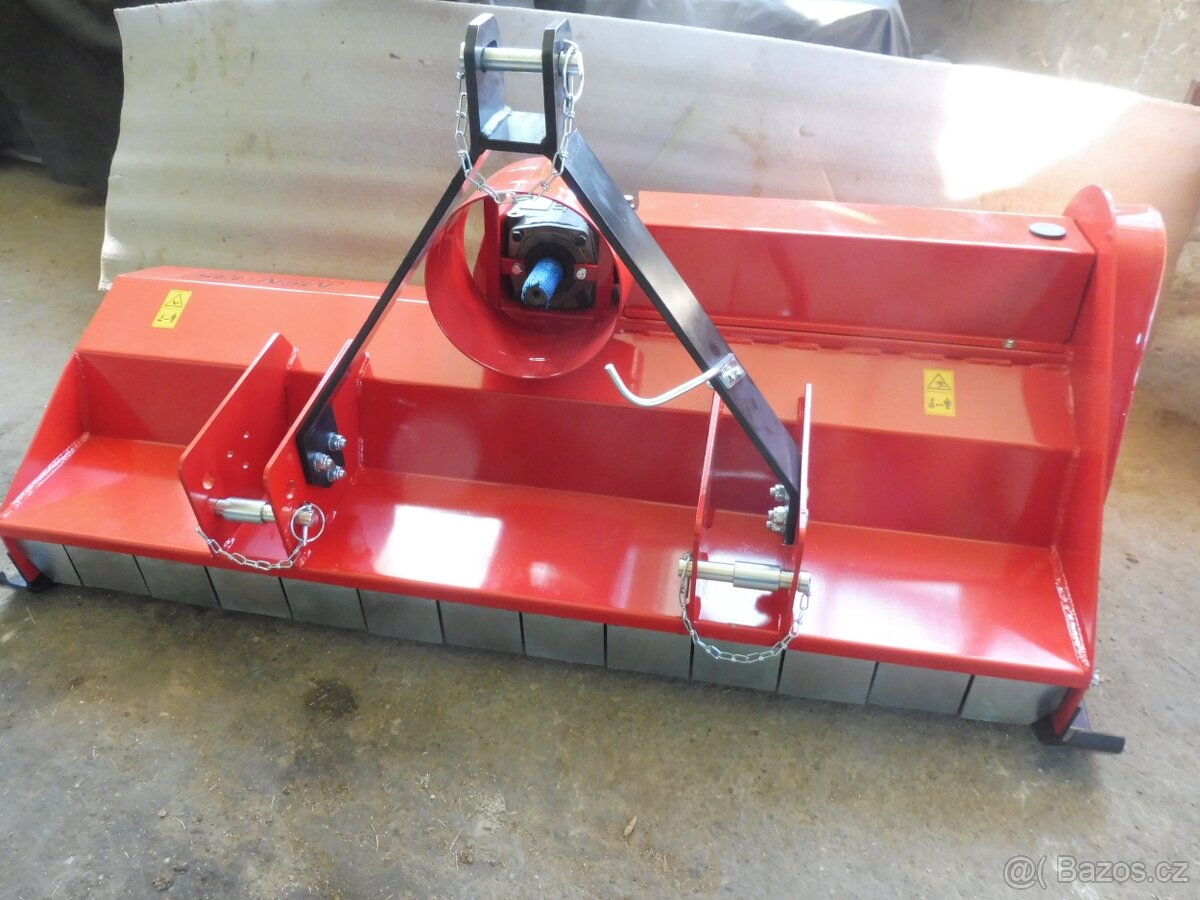 prodám kladívkový mulčovač k malotraktoru, záběr 95cm