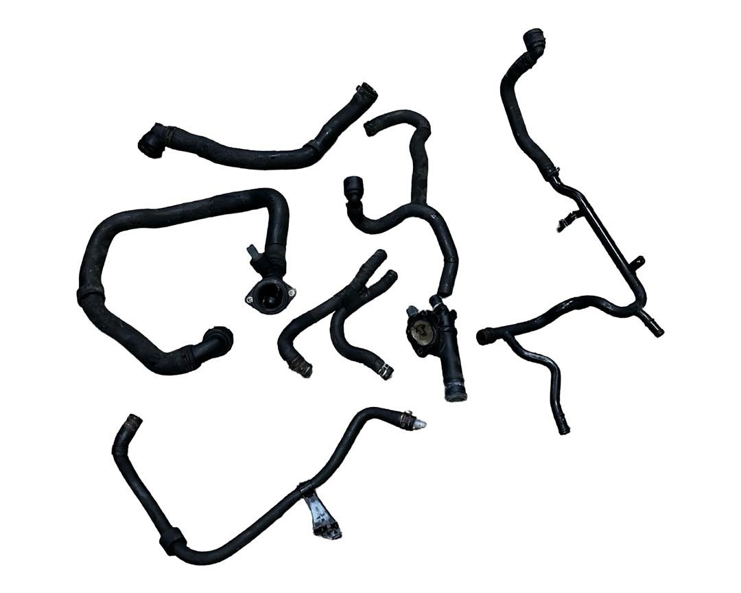 Vodní hadice motoru BMR VW Passat B6 kombi r.v. 2008