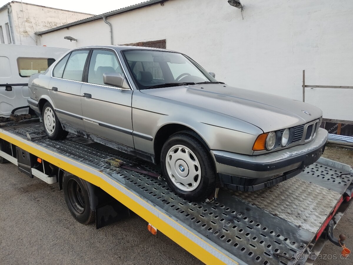 BMW E34 535i / eko placeno / veškeré náhradní díly
