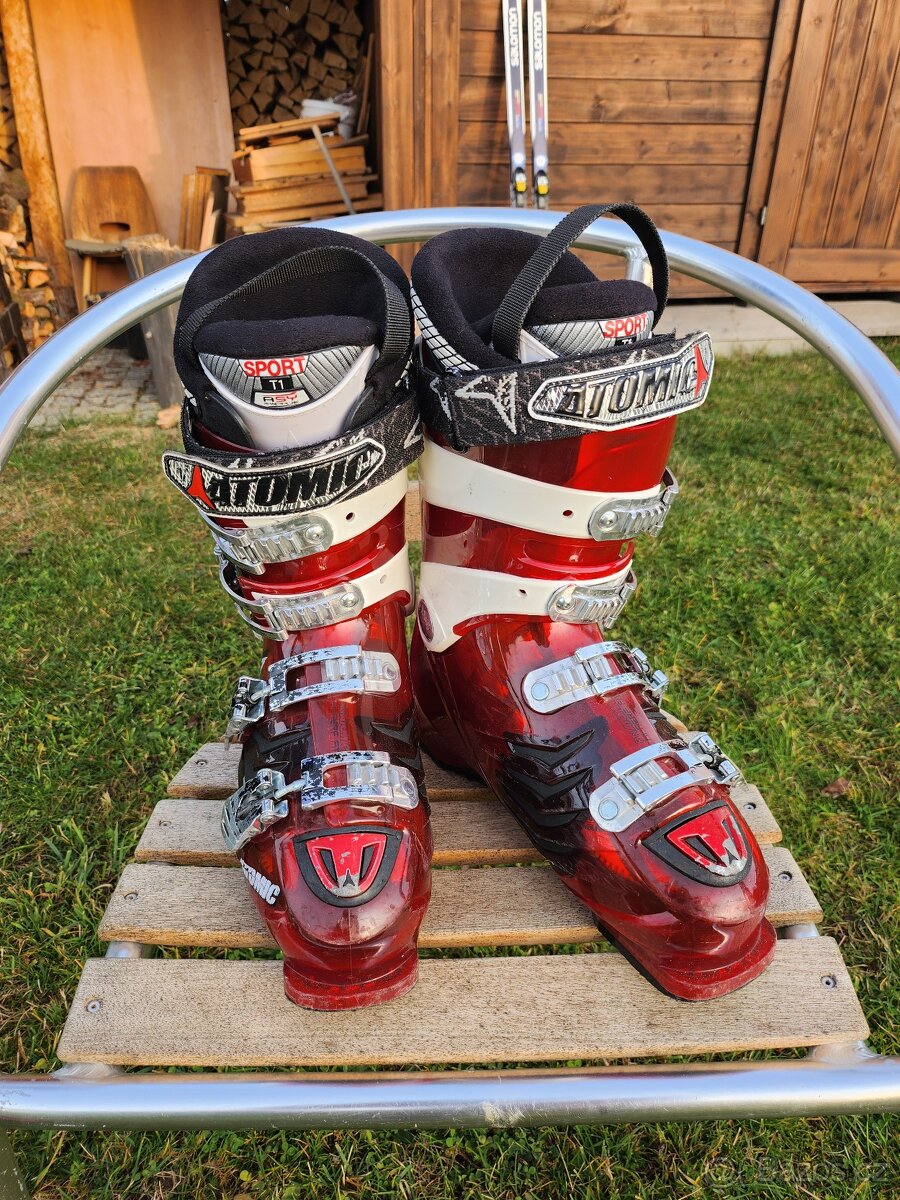 Přeskáče Atomic Hawx, vel.43