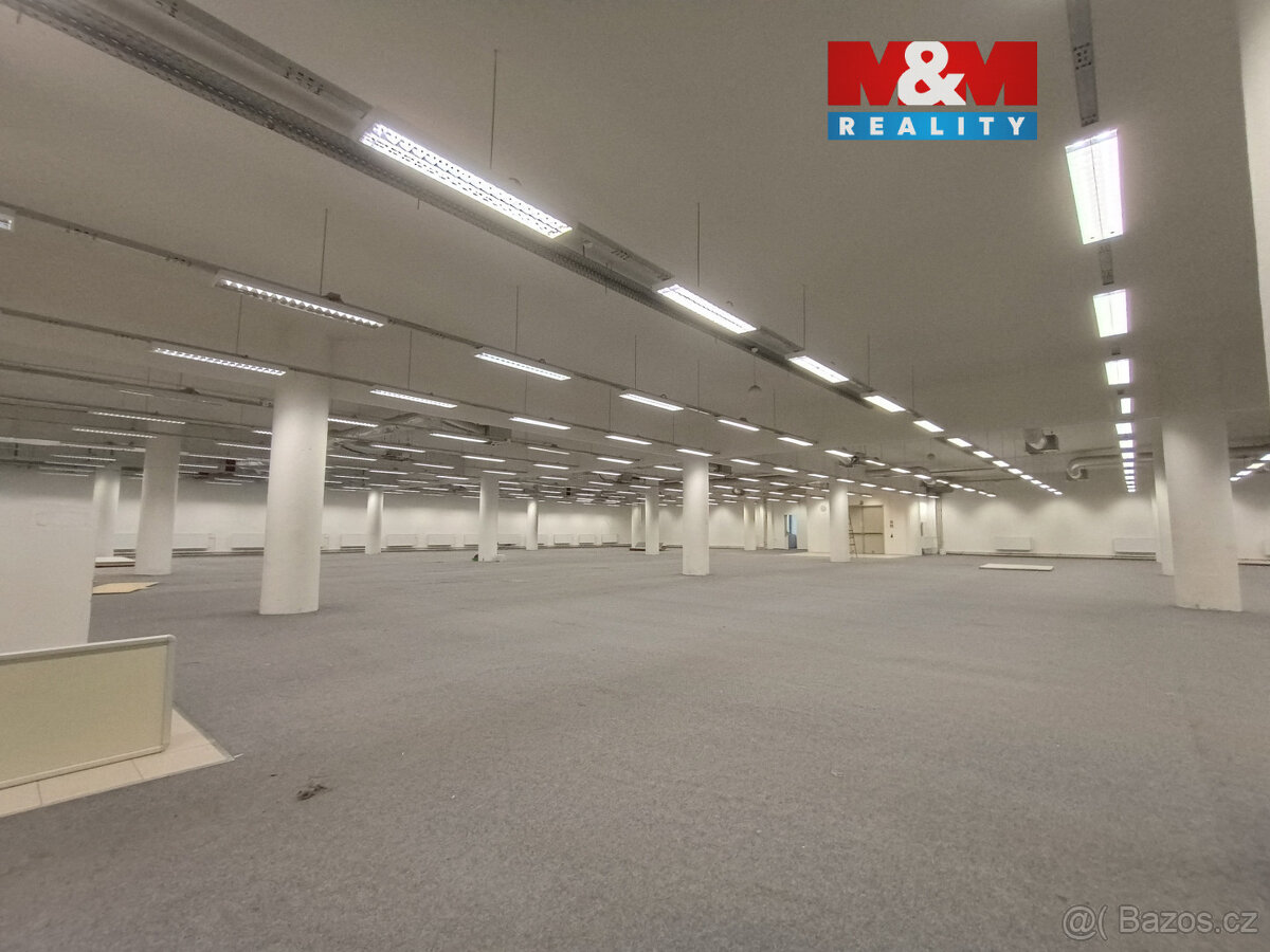 Pronájem obchod a služby, 2 013 m², Děčín, ul. Plzeňská