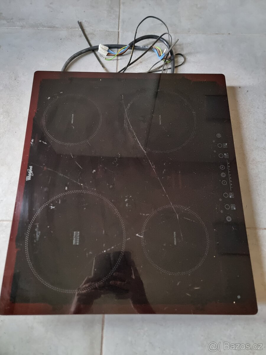 SLEVA - Indukční deska Whirlpool ACM 822 NE