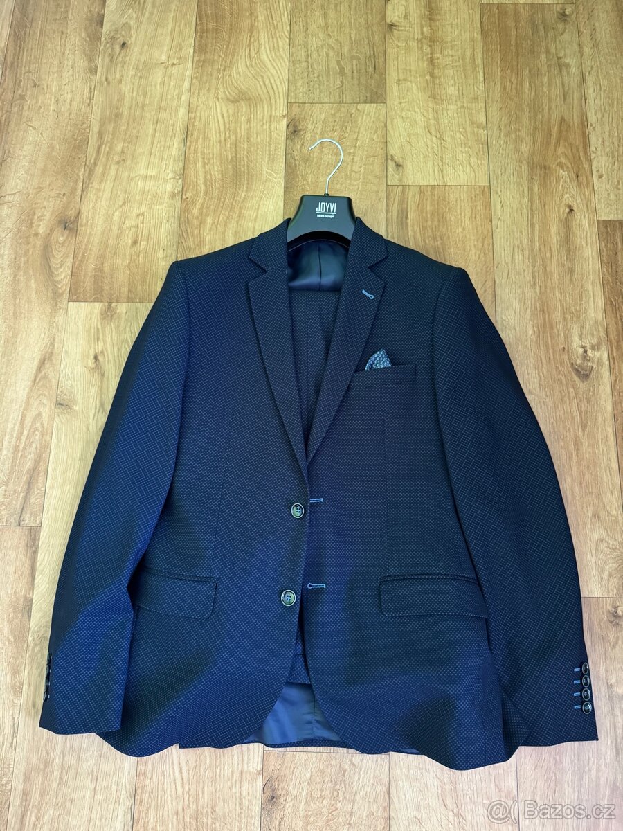 Společenský oblek Feratt