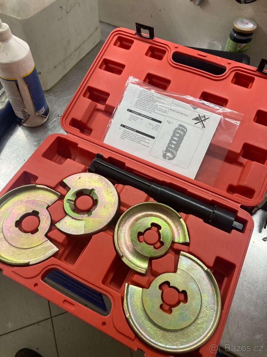 Stahovák na zatlačení pružin + sada na tlumiče