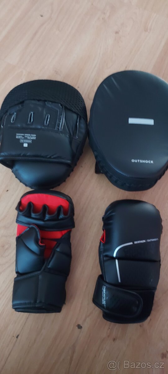 Boxovací pytel a příslušenství