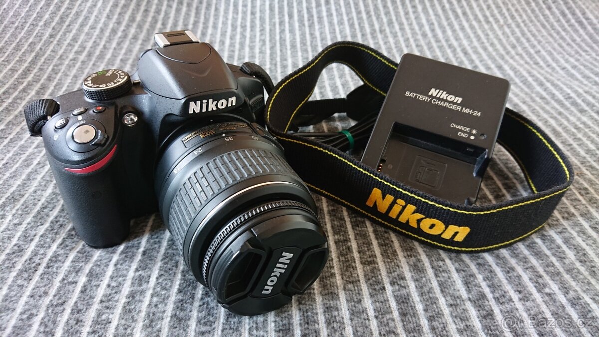 NIKON D3200 + AF-S 18-55mm