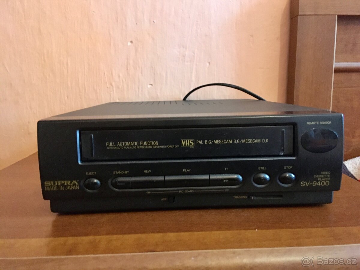 VHS videopřehrávač SUPRA Japonsko