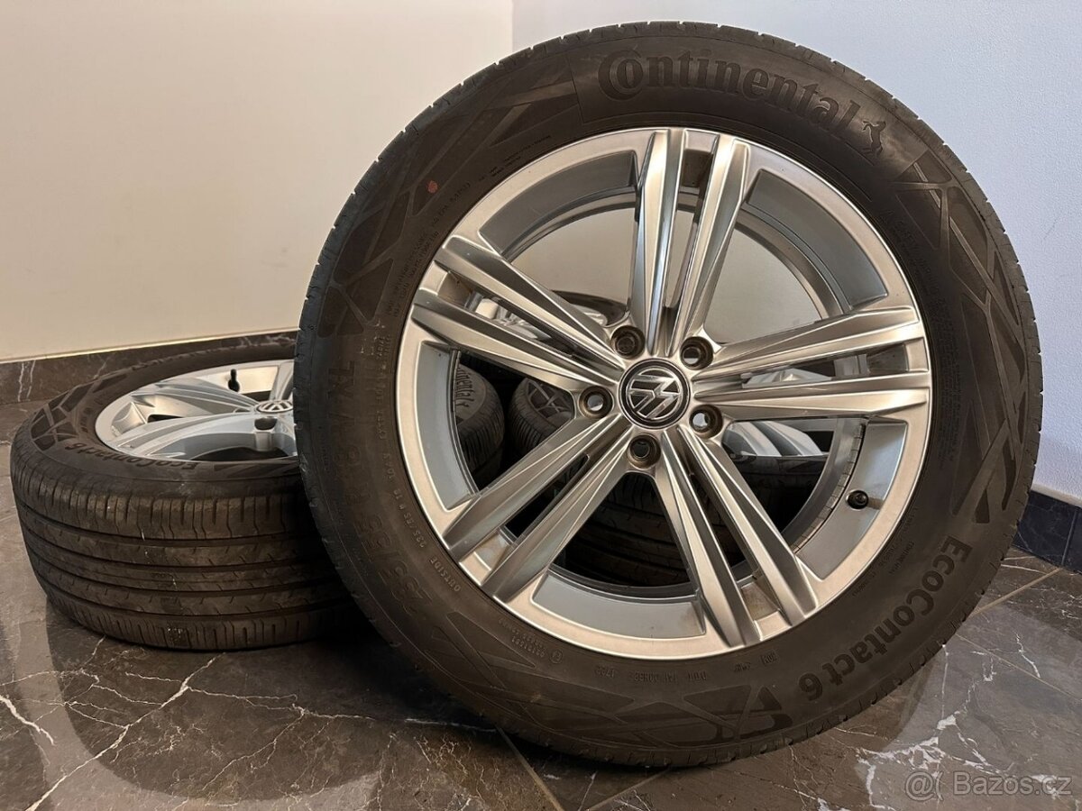 original r18 Sebring VW Tiguan Allspace 5NA601025M