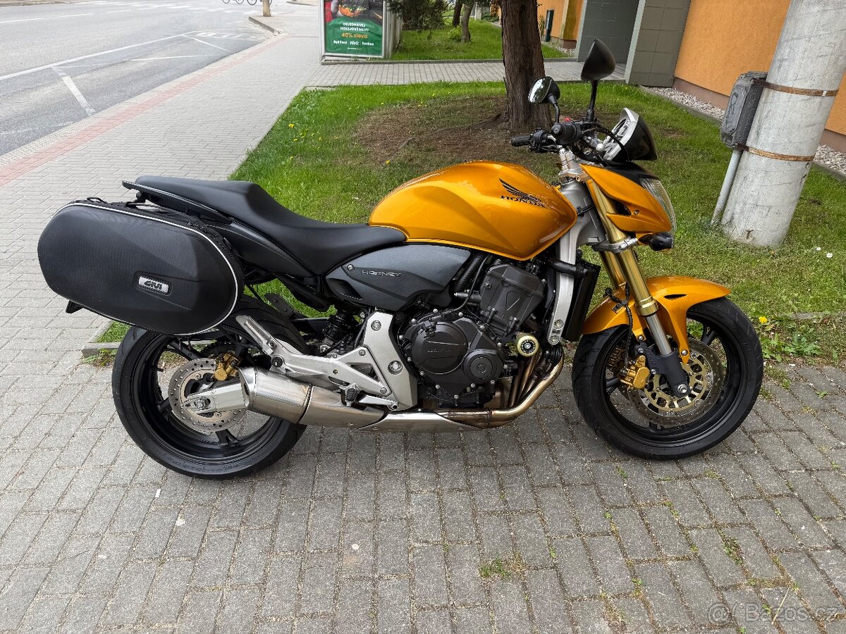 Honda hornet 600 TOP STAV 16xxx KM