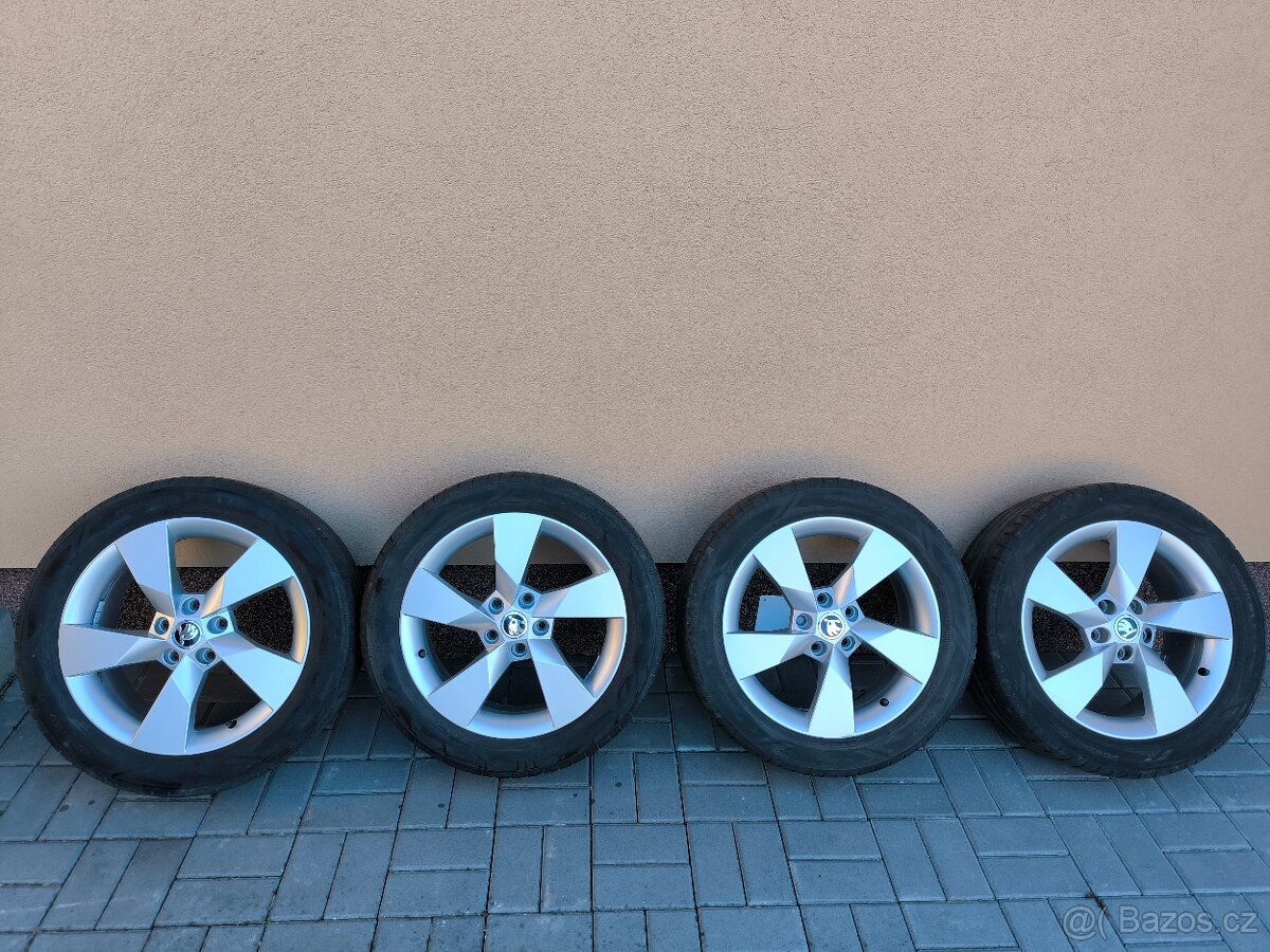 Alu kola Octavia III Scout R17 5x112