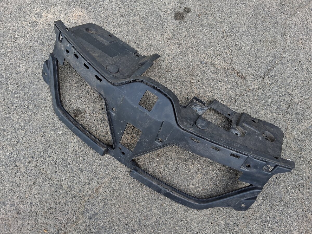 Renault arkana držák masky