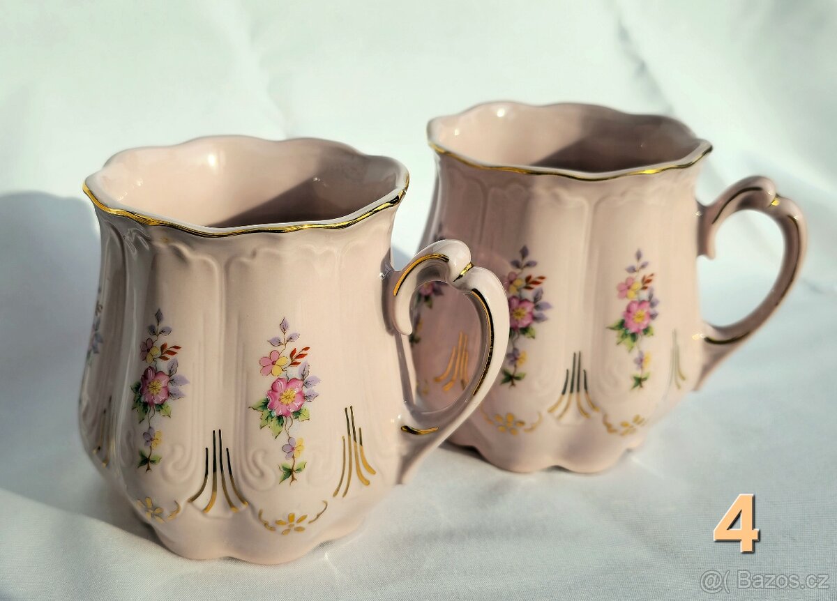 Hrníček z růžového porcelánu. 2 ks
