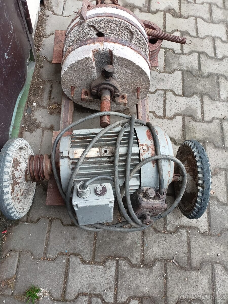 Elektromotor