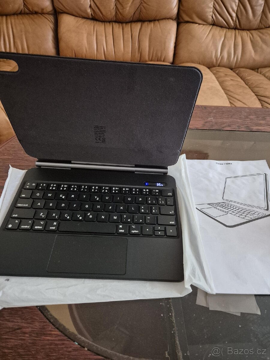 Fixed pro tablety Apple