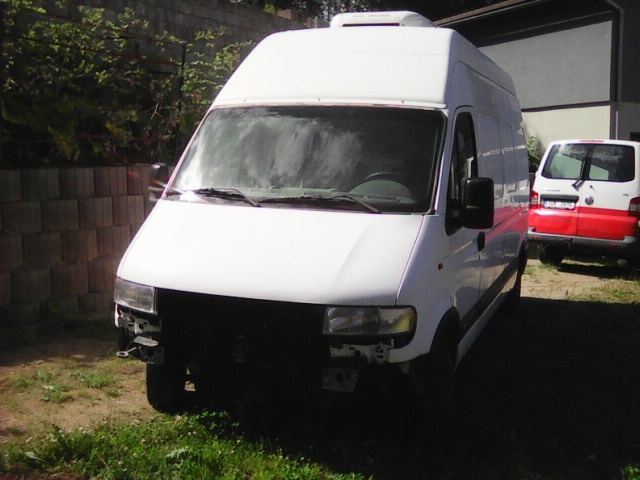 opel movano 2,5 ,84kw,r.v.6-03 600000km