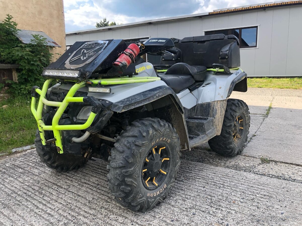 CanAm Outlander 800xt