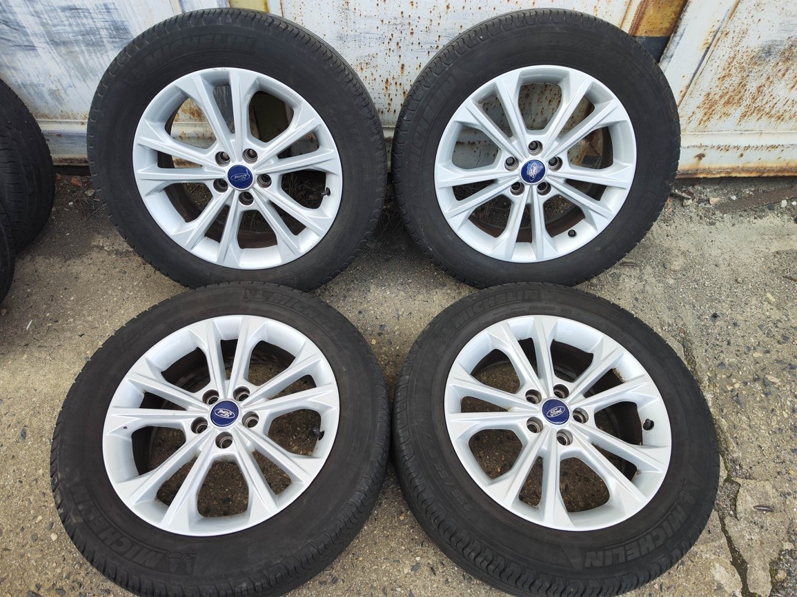 17"alu sada disků 5x108 origo Ford Kuga 2 S-Max Galaxy TPMS