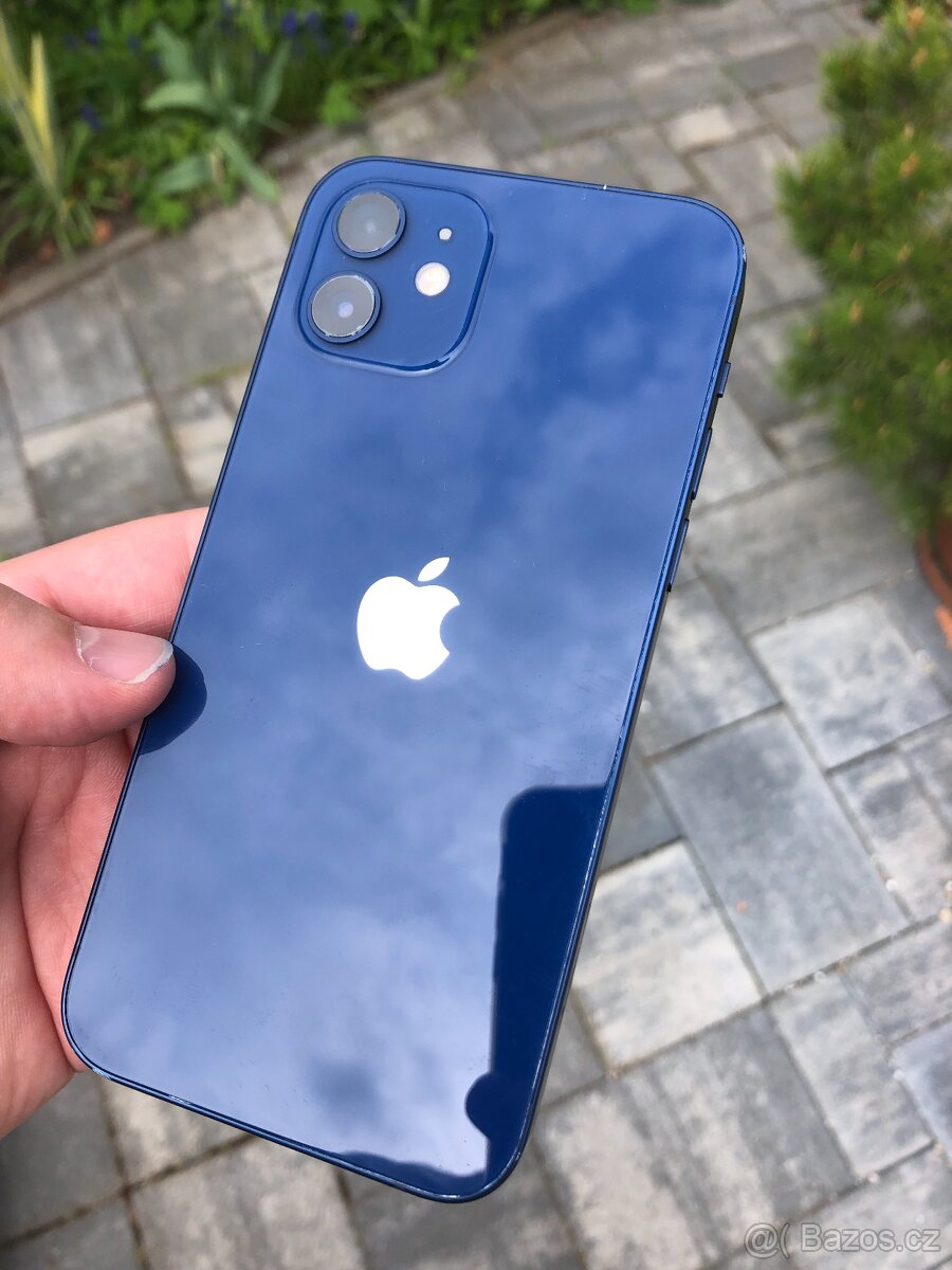 iPhone 12 64Gb...100% baterie, jako nový
