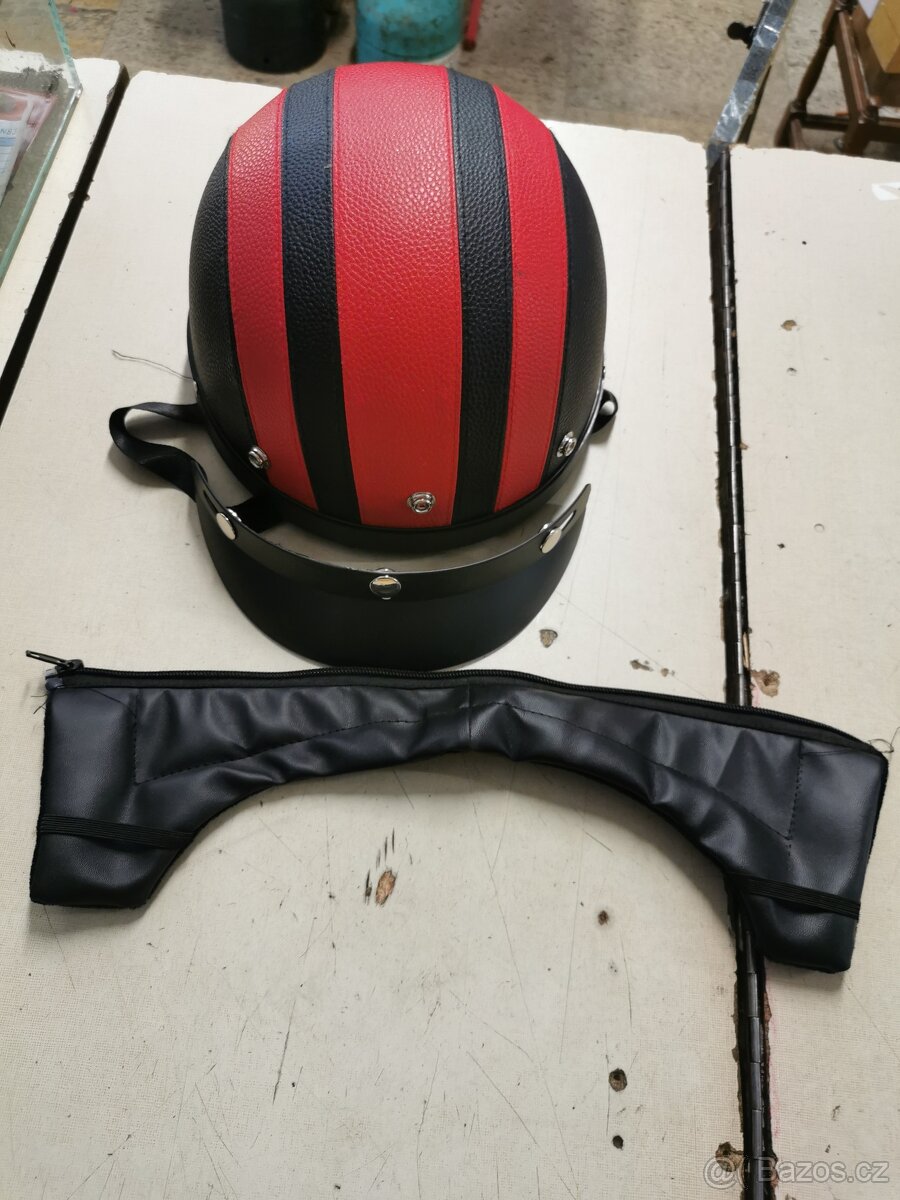 Helma v retro stylu.