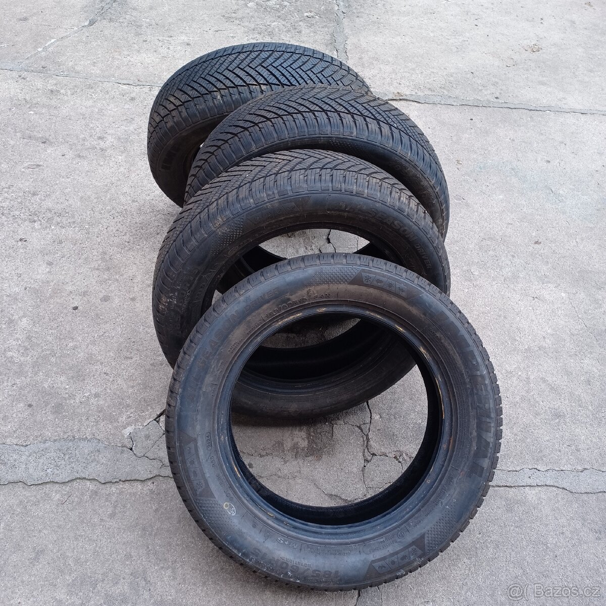 Pneumatiky celoroční 185/60R15