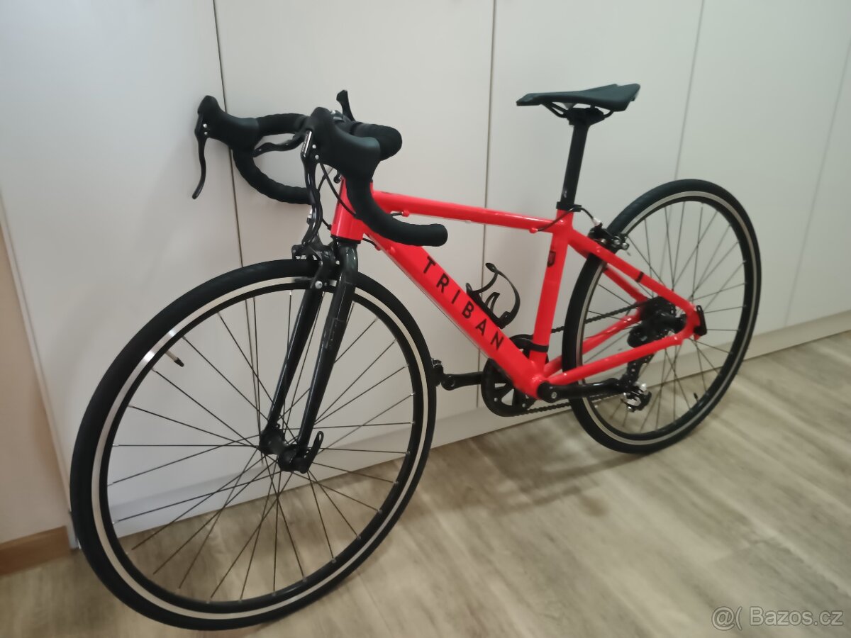 Dětské silniční kolo Triban RC 100, hliník