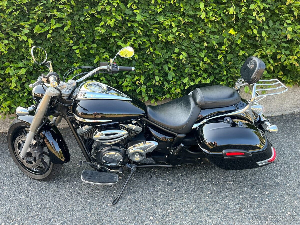 Yamaha XVS 950A Midnight Star rv: 2010